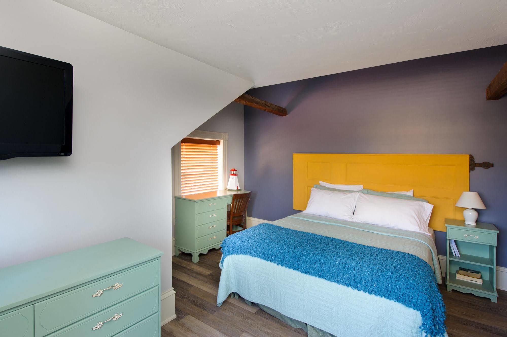 Auberge Gabriele Inn Shediac Exterior photo